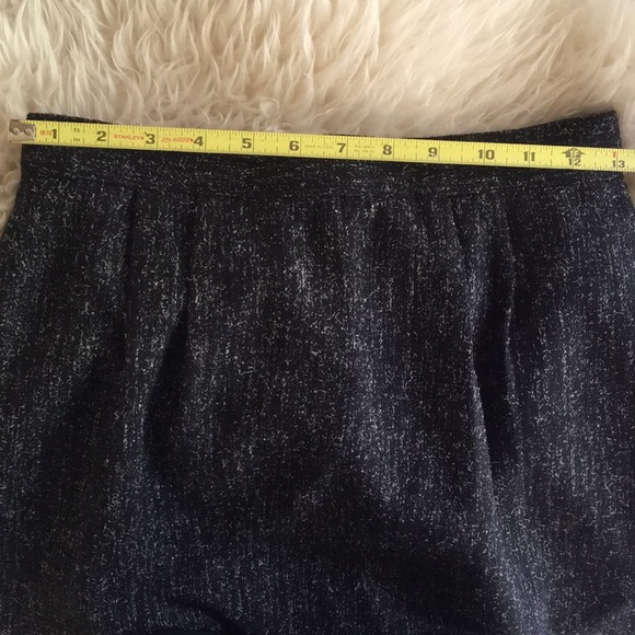 Vintage midi wool skirt - Picture 8 of 10